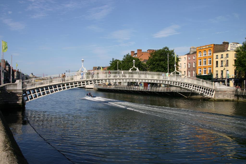 Bachelors Walk Hotell Dublin Exteriör bild